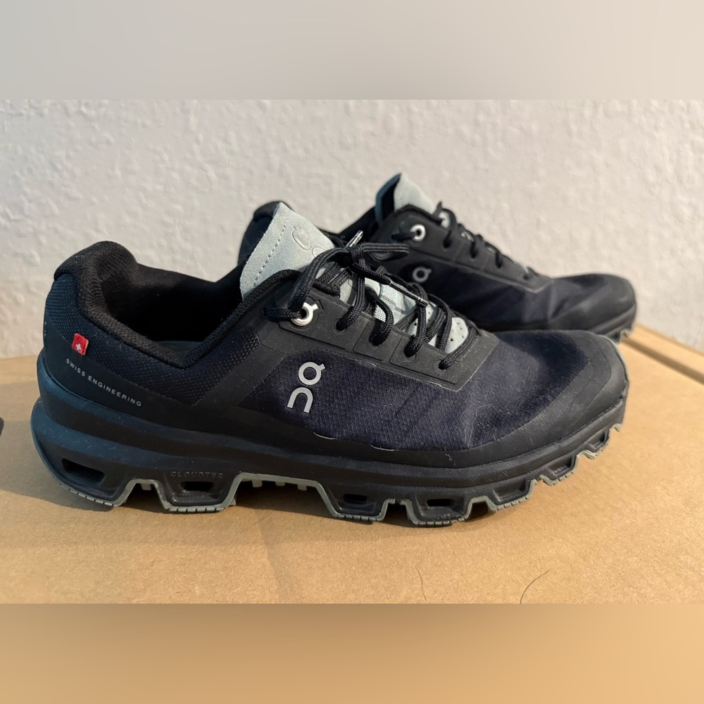 On Running cloudventure running shoes